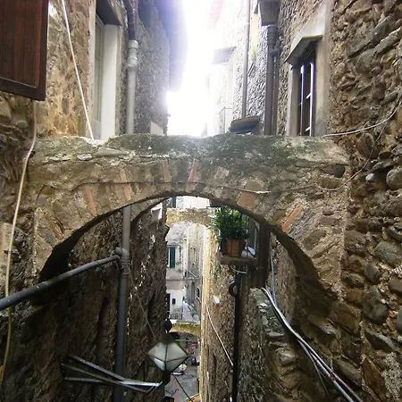 公寓 Il Nido Di Rondine *